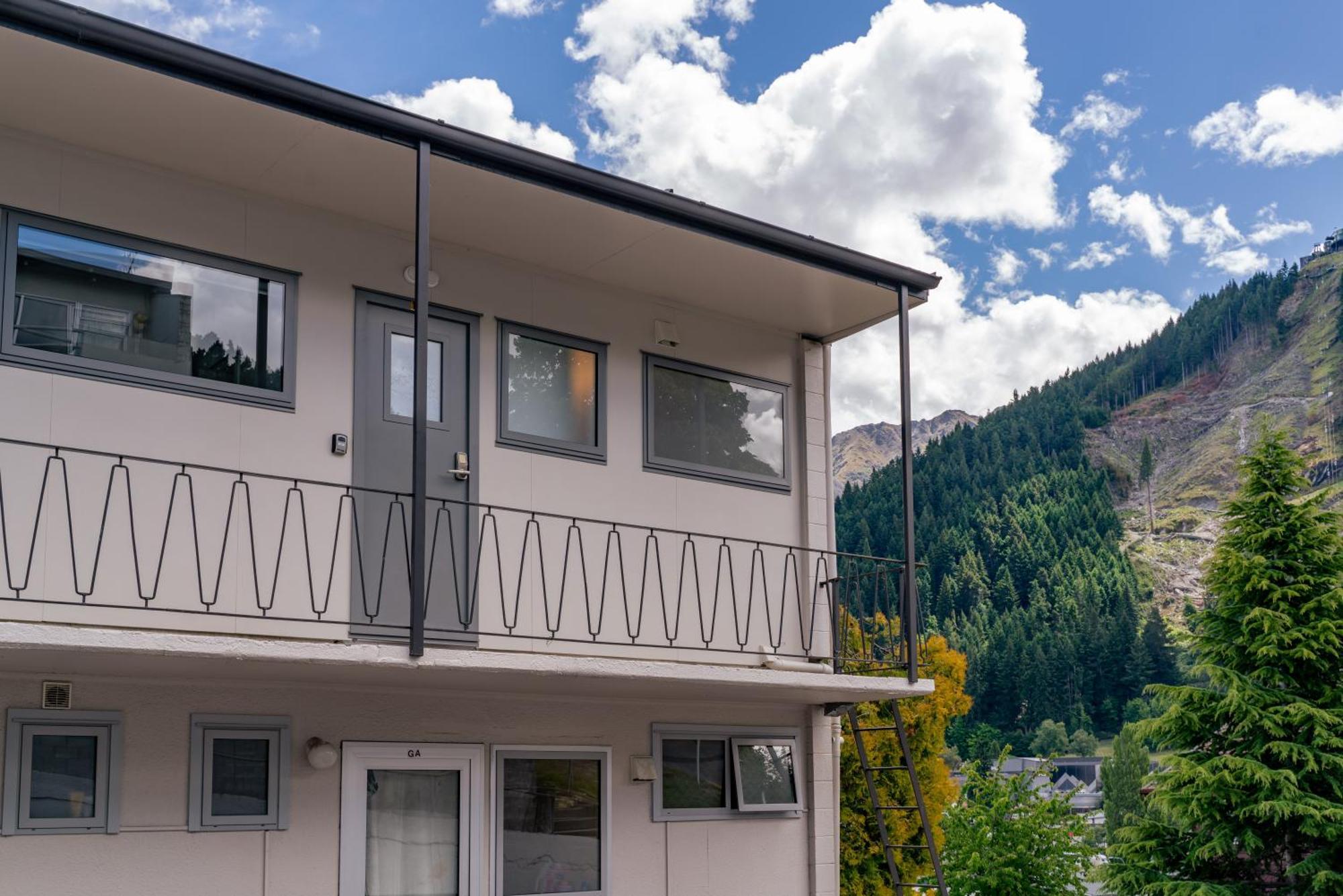 Central Location - 2 Bedroom Aptmt With Lake View Queenstown Exterior foto